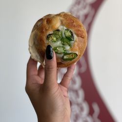 Best Bagel Places Near Me - November 2022: Find Nearby Bagel Places