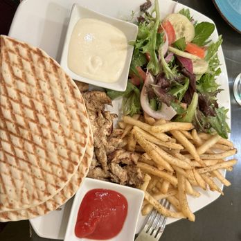 Sultan Mediterranean Grill - Chicken shawarma platter - Mediterranean Near Me - Moab, Utah Sultan Mediterranean Grill - Chicken shawarma platter - Mediterranean Near Me - Moab, Utah