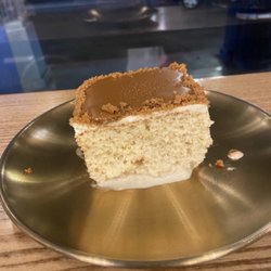 Sana’a Cafe - Tres leches