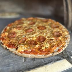 Tommy's Wood Fired Grill - Wood fired pizza !!!