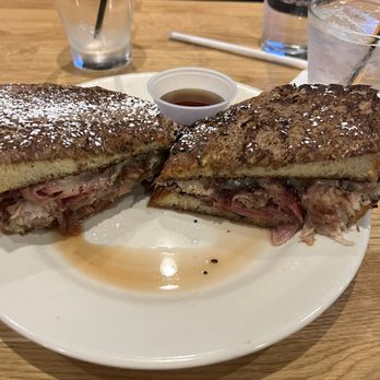 Chadd's Bistro - Sandwiches Near Me - Shelby Twp, Michigan Chadd's Bistro - Sandwiches Near Me - Shelby Twp, Michigan