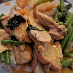 Mudmee - At the top is the goong priew. L to r along the base (on coconut rice) is the gai graprow, gaeng ped, wan, & pak boong