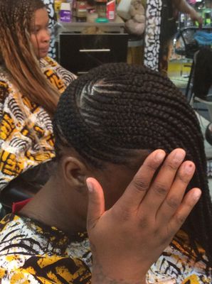 Braids Experts By MIMI by null