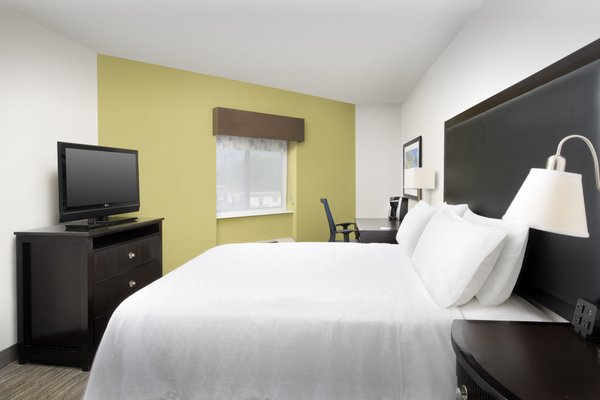 Holiday Inn Express Boston - Saugus by IHG by null