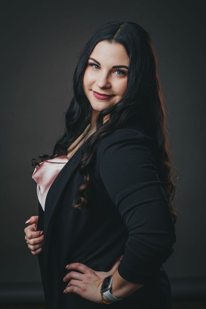 KRYSTAL BARTAK BETTER HOMES AND GARDENS 15000 Cicero Ave, Oak Forest