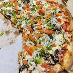 Bravo Pizzeria - Large Veggie pizza