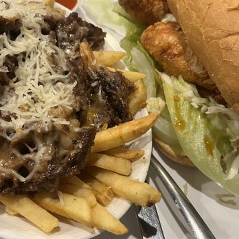 Sia Fusion Eatery - Fried Chicken Sandwich with a side of Andy's Fries - Asian Fusion Near Me - Newark, California Sia Fusion Eatery - Fried Chicken Sandwich with a side of Andy's Fries - Asian Fusion Near Me - Newark, California