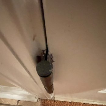 White Glove Cleaning - No part of the door or hinges were cleaned or sanitized. Not even the outside - Home Cleaning Near Me - Warner Robins, Georgia White Glove Cleaning - No part of the door or hinges were cleaned or sanitized. Not even the outside - Home Cleaning Near Me - Warner Robins, Georgia