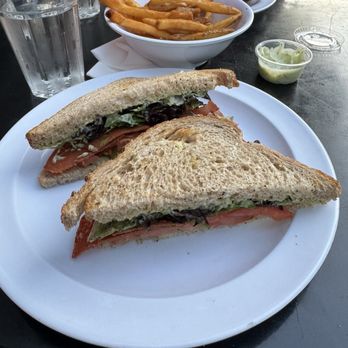 HoneyHole Sandwiches - Vegan BLT to Satisfy - Bars Near Me - Seattle, Washington HoneyHole Sandwiches - Vegan BLT to Satisfy - Bars Near Me - Seattle, Washington