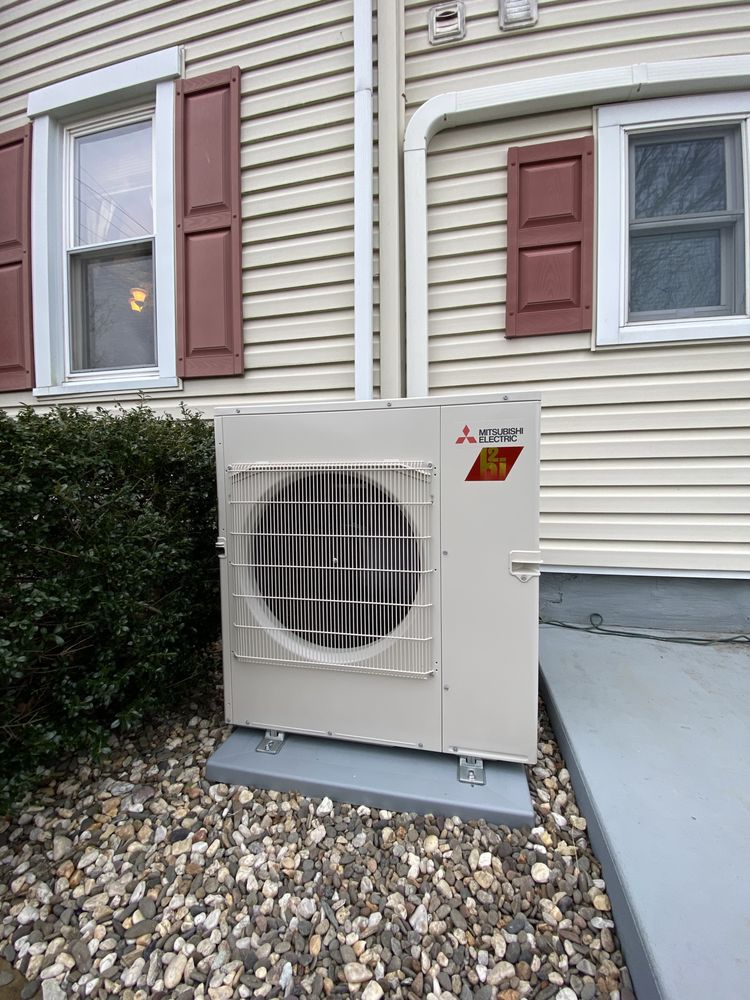 Slide of B&G Mechanical