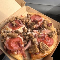 Pizza Hut - Meat lovers 6" Personal Pan Pizza