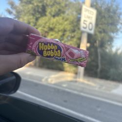 The Hills Bottle Shop - Hubba Bubba Max Outrageous Original Bubble Gum 5 Ct