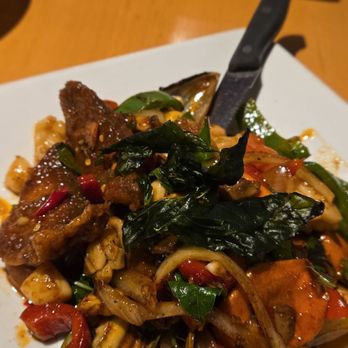 Tiny Thai Restaurant - Thai Near Me - Winooski, Vermont