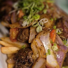 Lomo Saltado
