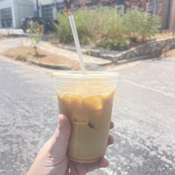 Idlewild Coffee - Iced latte - Coffee & Tea Near Me - Austin, Texas