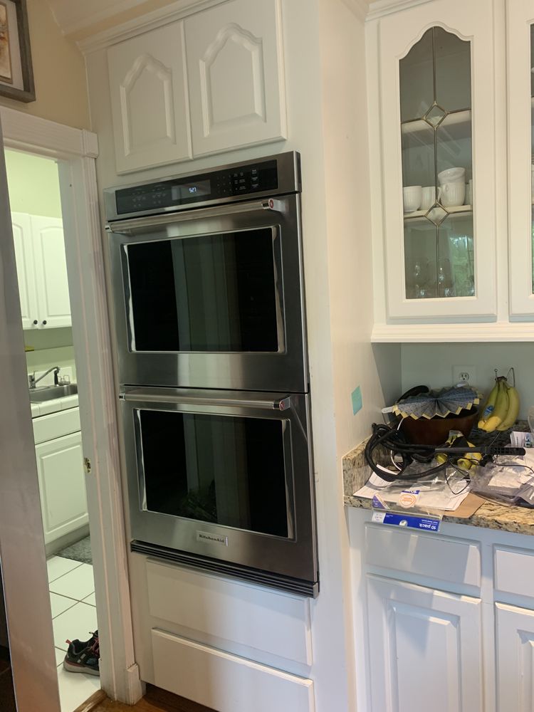 Slide of Ali Handyman