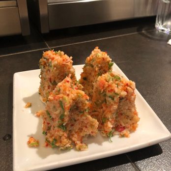 Saint Sushi Plateau - Sushi Bars Near Me - Montreal, Quebec Saint Sushi Plateau - Sushi Bars Near Me - Montreal, Quebec