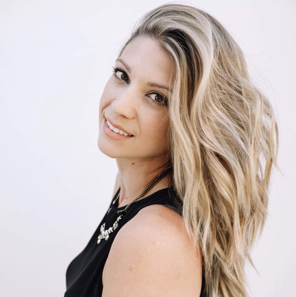 Hair by Devin Mueller Logo