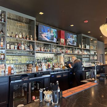 Bowdie's Chophouse - Bar - Wine Bars Near Me - Zionsville, Indiana Bowdie's Chophouse - Bar - Wine Bars Near Me - Zionsville, Indiana