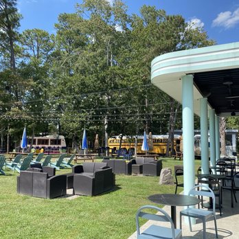 1229 Shine - The place to be after work - Seafood Near Me - Myrtle Beach, South Carolina