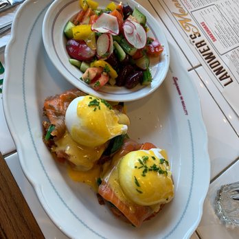 Cafe Landwer - Rutherford & Bathurst - Cafes Near Me - Maple, Ontario Cafe Landwer - Rutherford & Bathurst - Cafes Near Me - Maple, Ontario