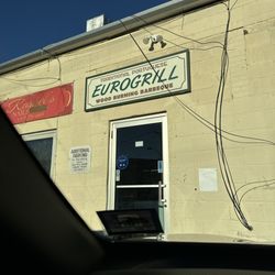 Eurogrill - Parking in the back