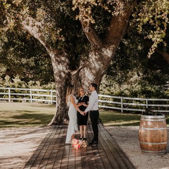 Circle Oak Ranch Weddings - Venues & Event Spaces Near Me - Fallbrook, California