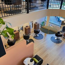 Pearl & Quinn Salon