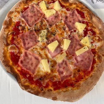 Restaurante Da Vinci - Tropical pizza - Pizza Near Me - Calahonda, Massachusetts Restaurante Da Vinci - Tropical pizza - Pizza Near Me - Calahonda, Massachusetts