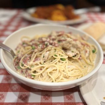 Buca di Beppo Italian Restaurant - Chicken Carbonara - Italian Near Me - Brea, California Buca di Beppo Italian Restaurant - Chicken Carbonara - Italian Near Me - Brea, California
