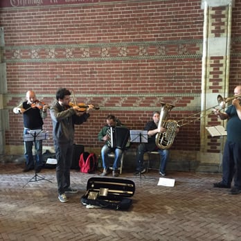 Rijksmuseum - Street musicians! - Museums Near Me - Amsterdam, New Hampshire