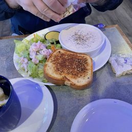 SSST Quick Lunch with a bowl of chowder SSST Quick Lunch with a bowl of chowder
