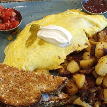 First Watch - Chile Chorizo Omelette with salsa,  toast, apple butter, and home style potatoes. - Breakfast & Brunch Near Me - Murfreesboro, Tennessee