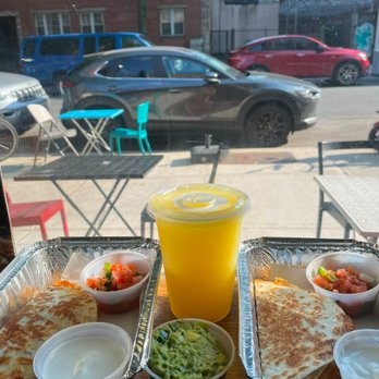Gueros - Mango margarita, chicken quesadillas and guac. - Mexican Near Me - Brooklyn, New York