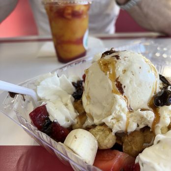 Sweets & Sugars ice cream - Ice Cream & Frozen Yogurt Near Me - Sacramento, California Sweets & Sugars ice cream - Ice Cream & Frozen Yogurt Near Me - Sacramento, California