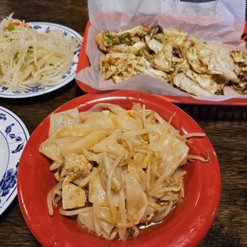 Fat Ni BBQ - Shredded potato, grilled cabbage and liangpi - Chinese Near Me - Plano, Texas