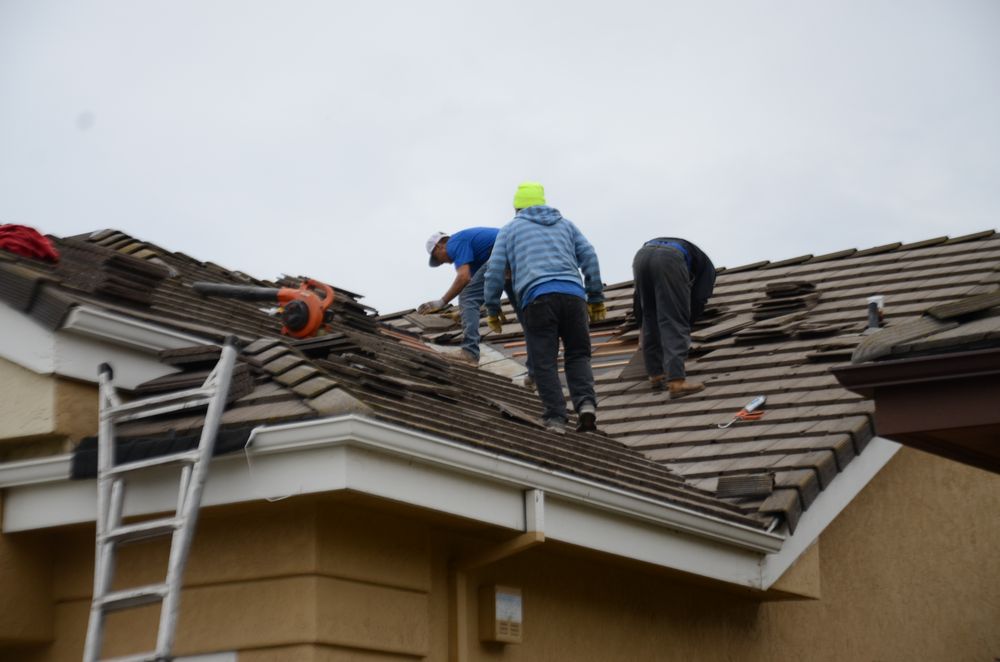 Slide of Atlantis Roofing