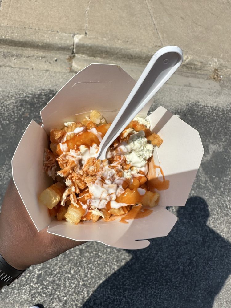 Wild Fries Food Truck Logo