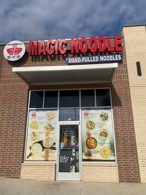 Magic Noodle by null