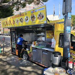 Wild Dogs Grill - Weekday lunch on Judge John Aiso/Temple