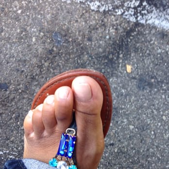 Ciel Nail Spa - You can see:  Punctured skin at the tip of my big toe  Slight bleeding on the right side of my big toe. - Nail Salons Near Me - Northridge, California
