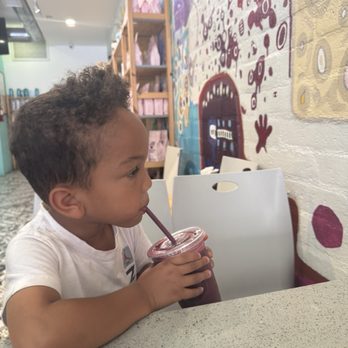 Fruit Wonders - Check out the wall art - Juice Bars & Smoothies Near Me - Palm Springs, California Fruit Wonders - Check out the wall art - Juice Bars & Smoothies Near Me - Palm Springs, California