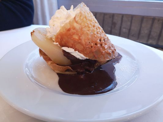 A La Marmite Dieppoise by null