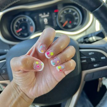 Tipsy Nails - Cute flower French tip by Rachel - Nail Salons Near Me - Newhall, California Tipsy Nails - Cute flower French tip by Rachel - Nail Salons Near Me - Newhall, California