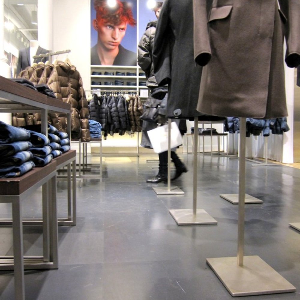Uniqlo Soho - Women's Clothing Near Me - New York, New York Uniqlo Soho - Women's Clothing Near Me - New York, New York