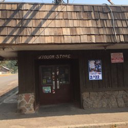 Clyde's Fairway Market