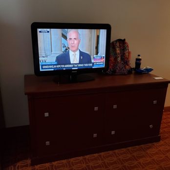 Fairfield by Marriott Inn & Suites Lumberton - TV - Hotels Near Me - Lumberton, North Carolina