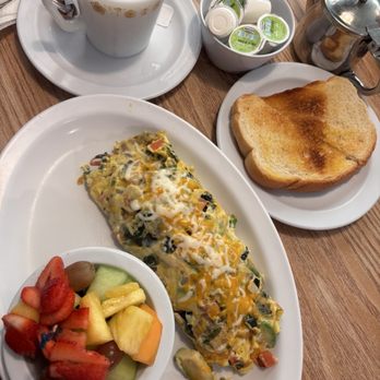 SC Cafe - Beas Omelette with fruit and toast - American Near Me - San Clemente, California SC Cafe - Beas Omelette with fruit and toast - American Near Me - San Clemente, California