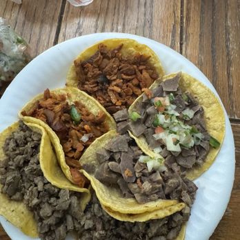 El Banquetazo - Food Stands Near Me - Lawndale, California
