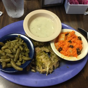 Radicke's Bluebonnet Grill - Jalapeño chicken, raisin carrots and beens - American Near Me - San Antonio, Texas Radicke's Bluebonnet Grill - Jalapeño chicken, raisin carrots and beens - American Near Me - San Antonio, Texas